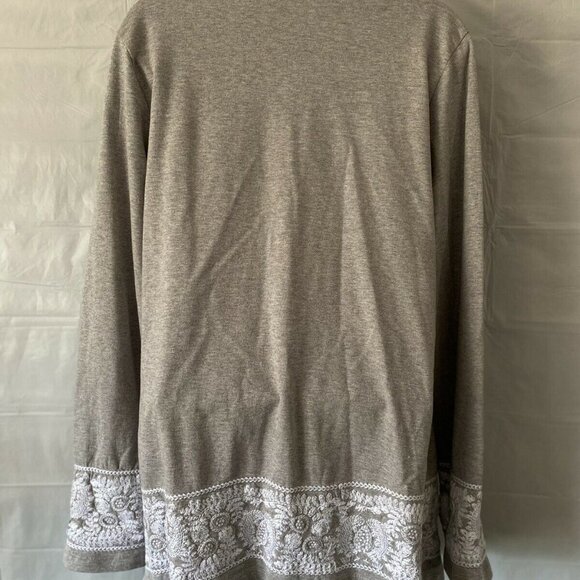 Chelsea & Theodore Gray Open Front Cardigan SZ L White Floral Embroidery Women’s - Picture 3 of 10